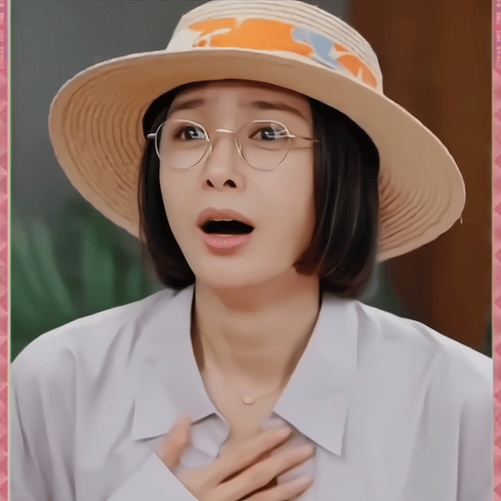 秦岚的表情be like :……|秦岚|花少_新浪新闻