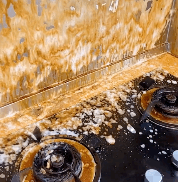 火爆全网的"油污净 ",一喷一擦,全屋干净如新!__财经头条