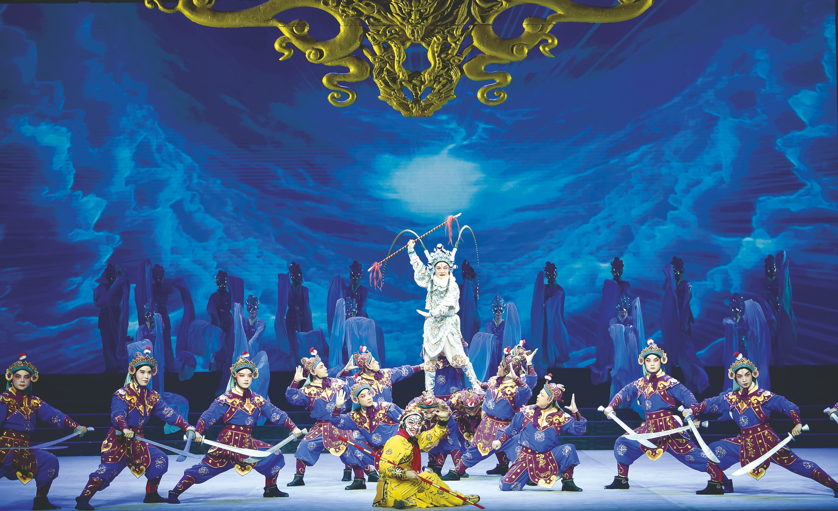     ▲京剧《碧波汹涌·白龙马》.