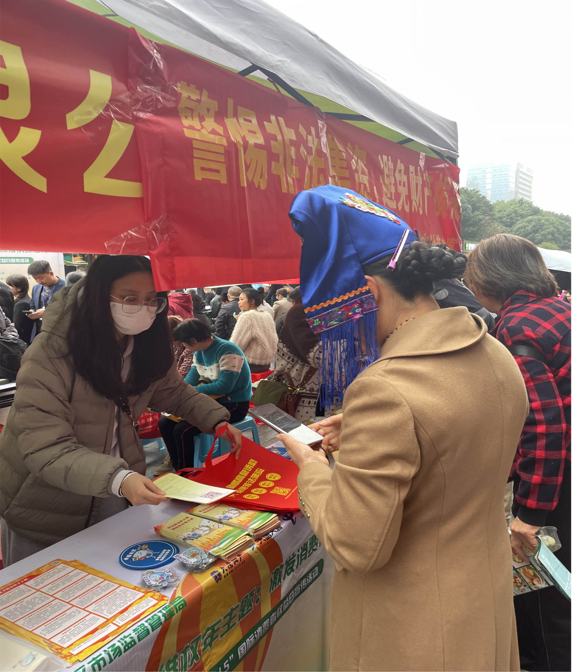 本次活动由西乡塘区人民政府主办,城区市场监管局,公安,法院,检察院