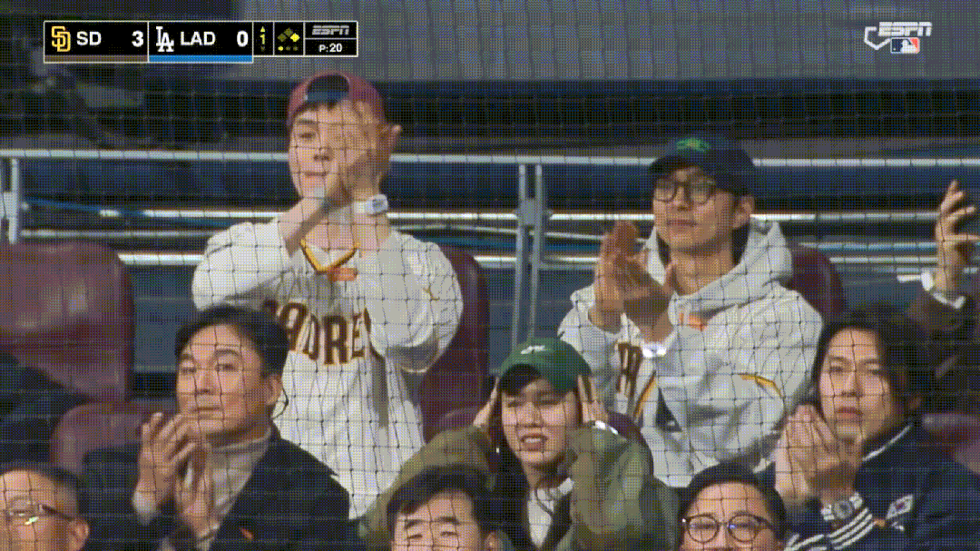 爆米花凯特消瘦现身证实患癌奚梦瑶在loewe活动上的造型和金小妹撞了