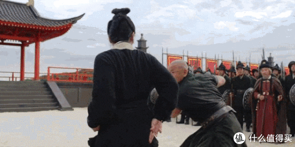 斥资数亿,netflix意淫的这部黄暴美剧,让我们骂惨了