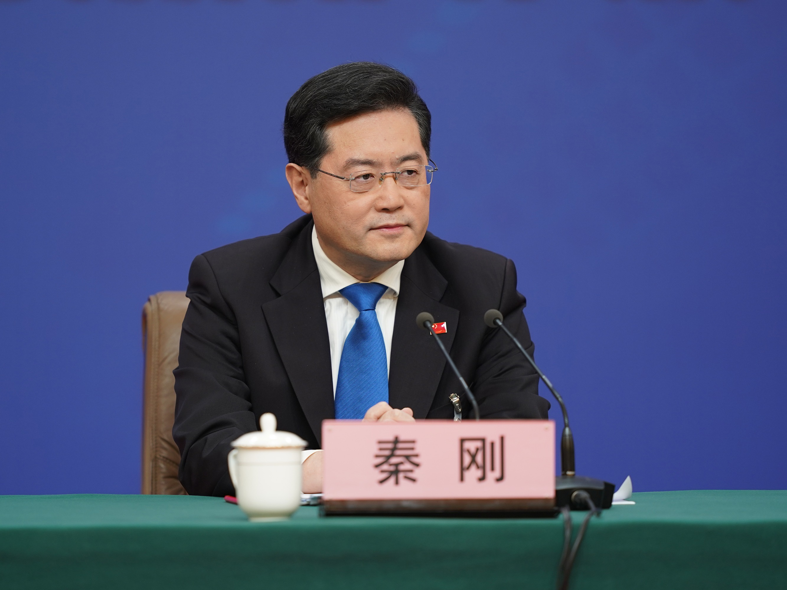 秦刚:提醒日方有些人,不要让中日之间旧伤未愈又添新痛|秦刚_新浪财经