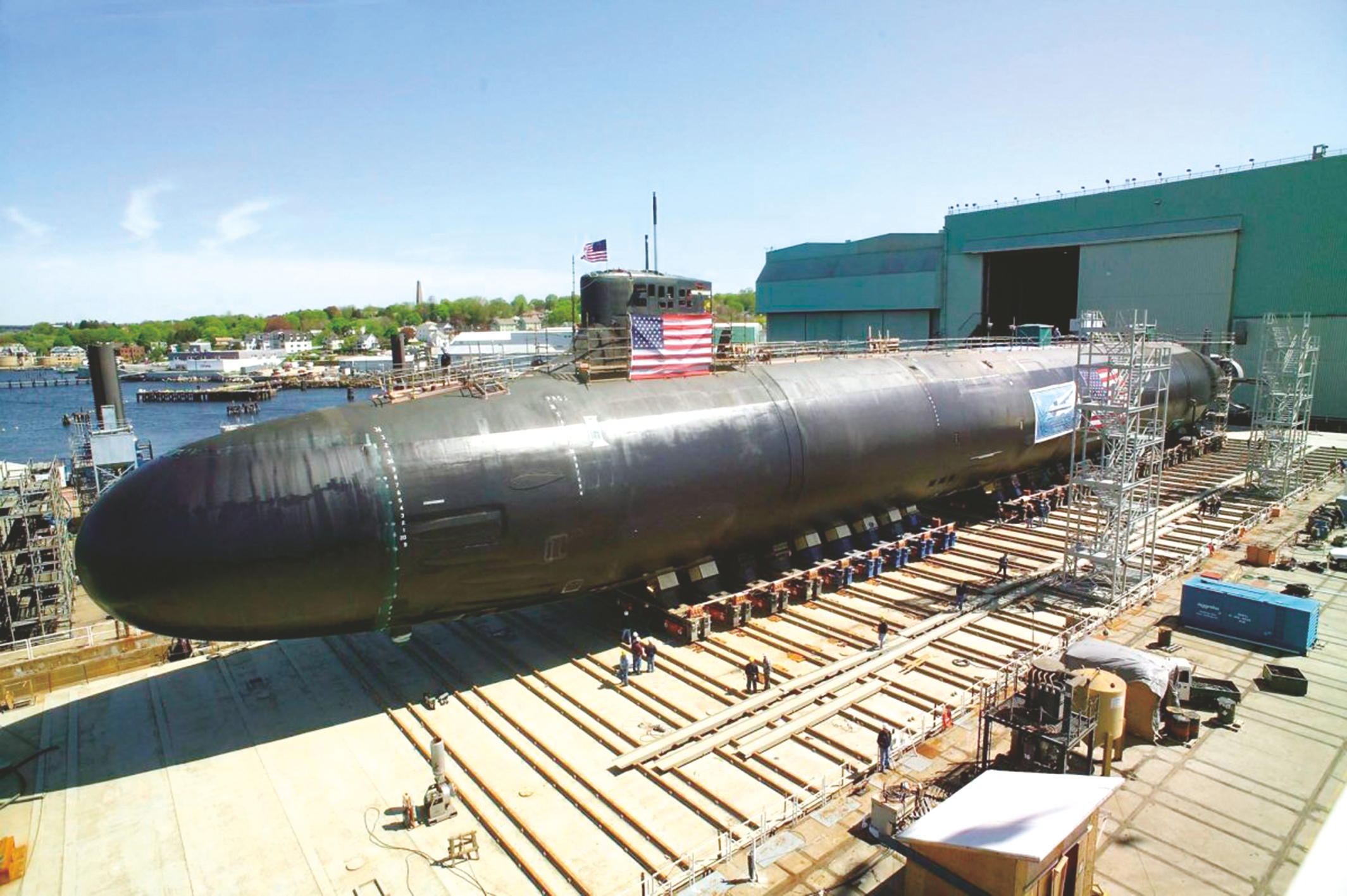     美国弗吉尼亚级核潜艇 (资料图)