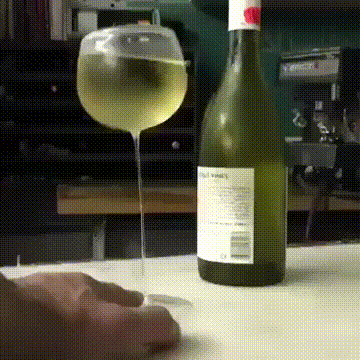 网友：这是什么杯？-搞笑gif动态图片-izike